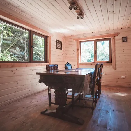 старий млин Appartement Byalobereska